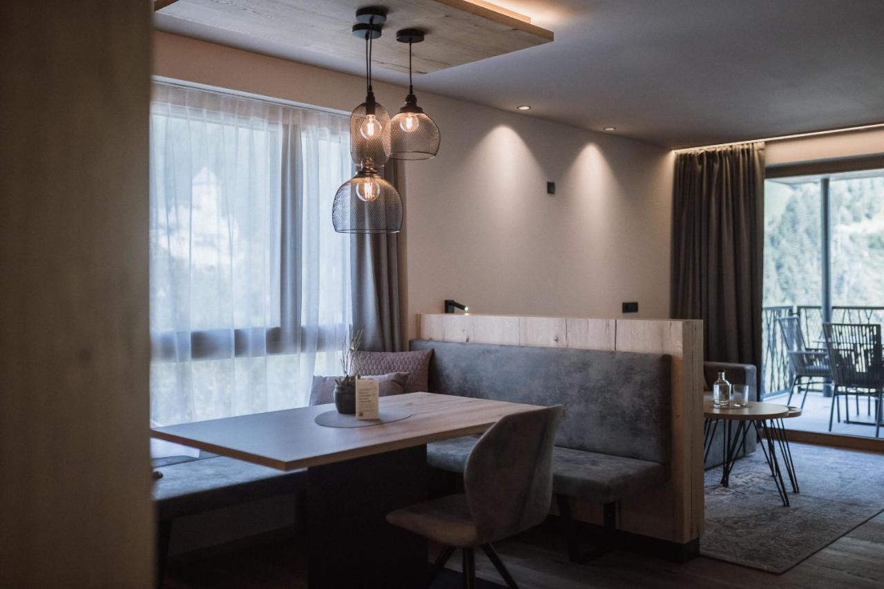 Ahriapura Apartman Campo Tures Kültér fotó